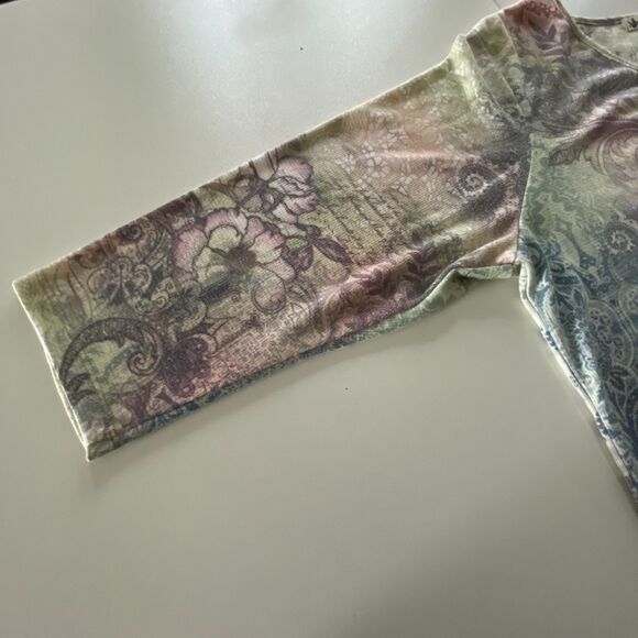 Unity World Wear Plus size Artsy Boho Floral Rhinestone Tunic 3/4 sleeves, 1X - Picture 5 of 10